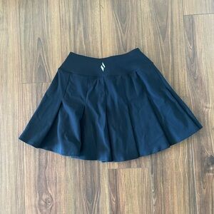 Skechers Black Pleated Tennis Skort – Size Small (S)